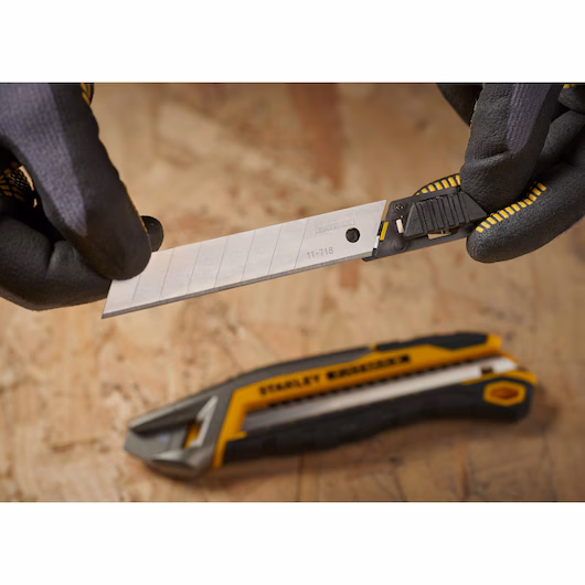 Резервните сегментни остриета stanley fatmax 0 11 718, 18 мм