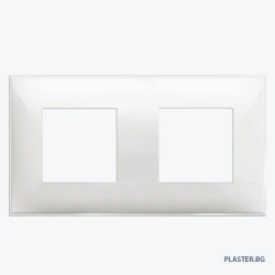 Рамка 2x2 м – Немски стандарт, бяла – BTICINO Classia R4802M2RW